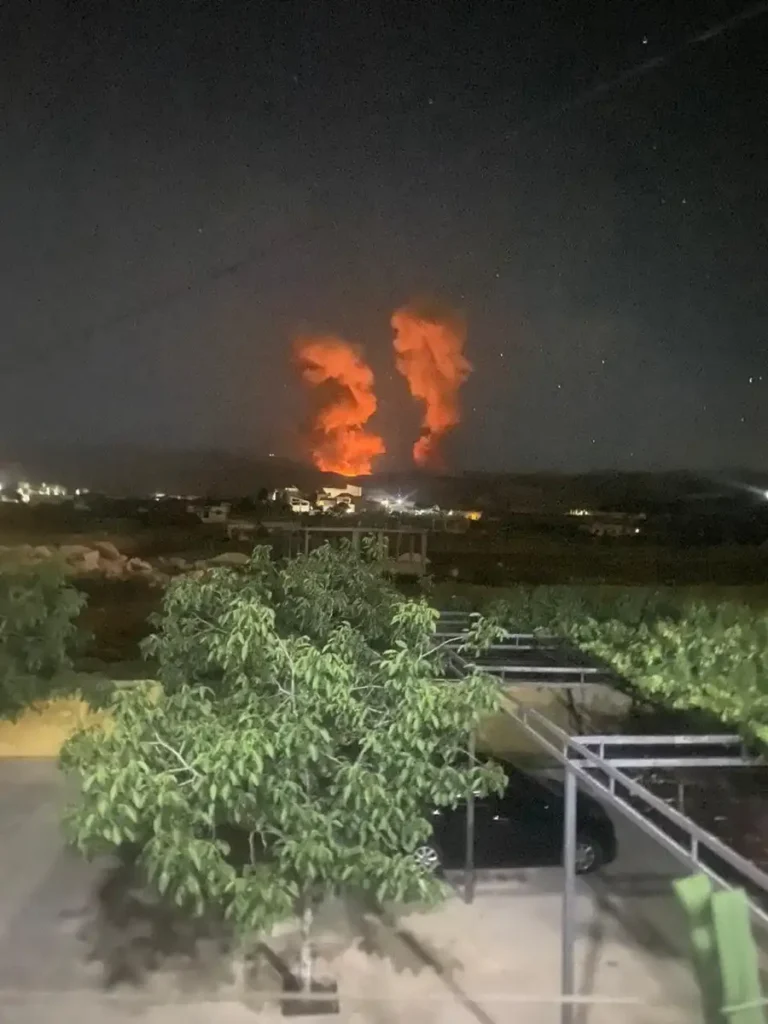 Τεράστιος Ισραηλινός βομβαρδισμός κατά της Χεζμπολάχ: Απάντηση της Χεζμπολάχ και «σεισμός» από τα πυρά του Ισραήλ στον Λίβανο