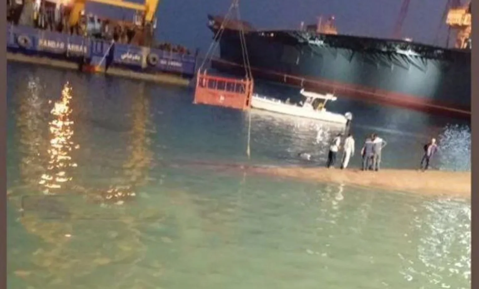 Βυθίστηκε πλήρως η ιρανική Φρεγάτα Sahand