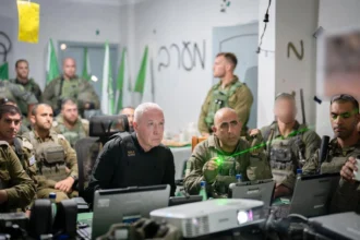 Μήνυμα Ισραήλ: «Θα πληρώσετε εξαιρετικά βαρύ τίμημα» Τι είπαν Γκάλαντ και Χαλέβι για Ιράν, Λίβανο και Γάζα