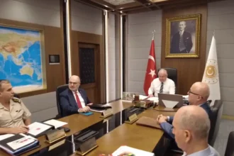 Νέες «βόμβες» από Τούρκο Υπουργό Άμυνας: «Θα επιβιώσει η Τουρκία κατά επεκτατικών βλέψεων - Δεν φεύγουμε από Κύπρο - Συμβάλλουμε στην ειρήνη του κόσμου»