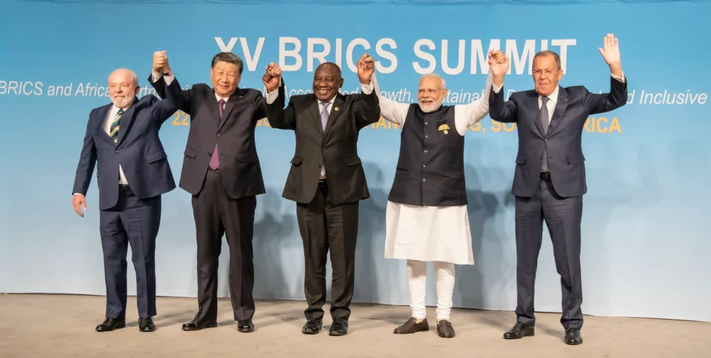 Αίτημα της Τουρκίας για ένταξη σε BRICS: Αινιγματική απάντηση Ρωσίας, σενάρια για αλλαγές εντός ΝΑΤΟ και πιθανές νέες κυρώσεις ΗΠΑ