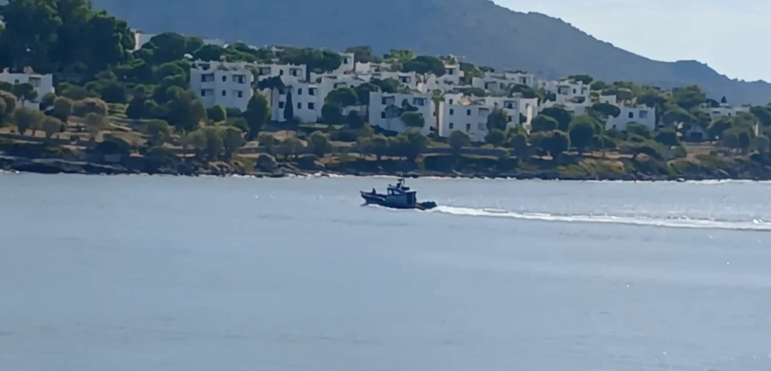 Περιπολικό του Λιμενικού έφτασε στα παράλια της Μικράς Ασίας εν ώρα καταδίωξης: Σοκ στους Τούρκους από το ξεφτίλισμα των Τουρκικών αρχών στην Αλικαρνασσό + ΒΙΝΤΕΟ