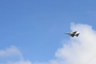 Ελληνικά F-16 πάνω από την Κύπρο: «Δεν κείται μακράν» το μήνυμα της ΤΑΜΣ «ΙΡΙΣ 24» της Εθνικής Φρουράς