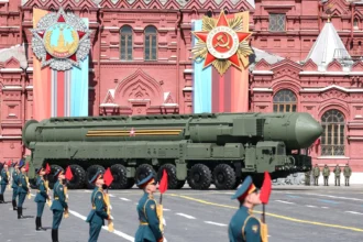 Πόσο επικίνδυνη είναι η βολή ICBM από την Ρωσία κατά της Ουκρανίας: Η πρώτη χρήση παγκοσμίως τέτοιων όπλων στο πεδίο μάχης