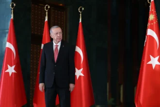 Εκδίκηση Ερντογάν: Σηκώθηκε κι έφυγε την ώρα που μιλούσε ο Άσαντ εντείνοντας την κόντρα Συρίας - Τουρκίας