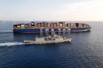 Αποστολή εξετελέσθη για την Φρεγάτα ΣΠΕΤΣΑΙ: Γύρισε Ελλάδα μετά τον αγώνα κατά των Χούθι (Βίντεο ΠΝ)