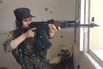ΕΚΤΑΚΤΟ: Επιστράτευση των Κούρδων σε όλες τις περιοχές τους κατά τζιχαντιστών και Τούρκων στη Συρία