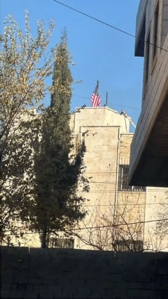 ΕΚΤΑΚΤΟ | Δυνάμεις των ΗΠΑ στο Κομπάνι: Μια ασπίδα για τους Κούρδους εν μέσω τουρκικών απειλών