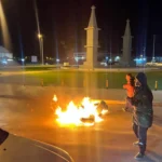 Μαζικές διαδηλώσεις στην Λιβύη μετά από αποκαλύψεις για Ισραήλ - Κρίση στην κυβέρνηση Ντμπεϊμπά