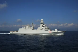 Ιταλικές φρεγάτες και 4η Belharra: Όσα αποκάλυψε ο Νίκος Δένδιας στο Φόρουμ των Δελφών