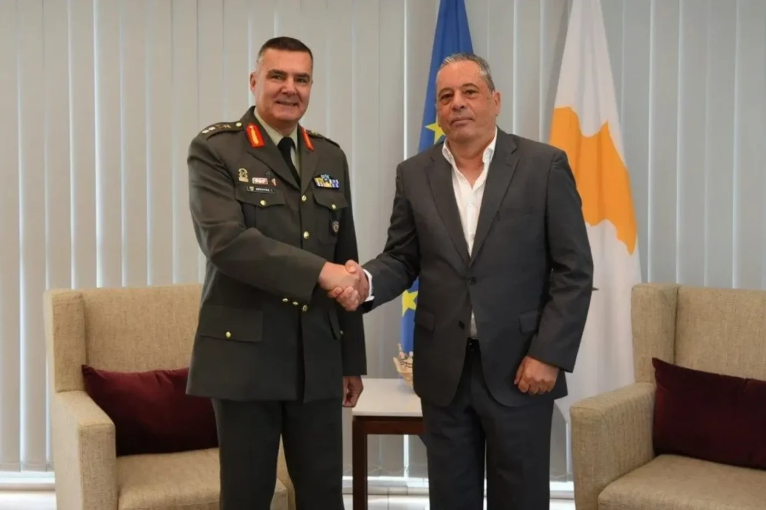 Ελλάδα και Κύπρος ενώνουν δυνάμεις για τους αμυντικούς εξοπλισμούς – Η ΓΔΑΕΕ στην Λευκωσία