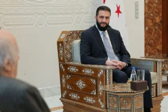 Ο Τζολάνι απαντά στο Ισραήλ μετά το πλήγμα: «Με κάθε μέσο» η υπεράσπιση της κυριαρχίας