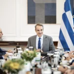 Η Ελλάδα μιλά για έδαφος της Ουκρανίας, νέες πληροφορίες για τη συνάντηση Τραμπ-Πούτιν από Αμερικανούς αξιωματούχους