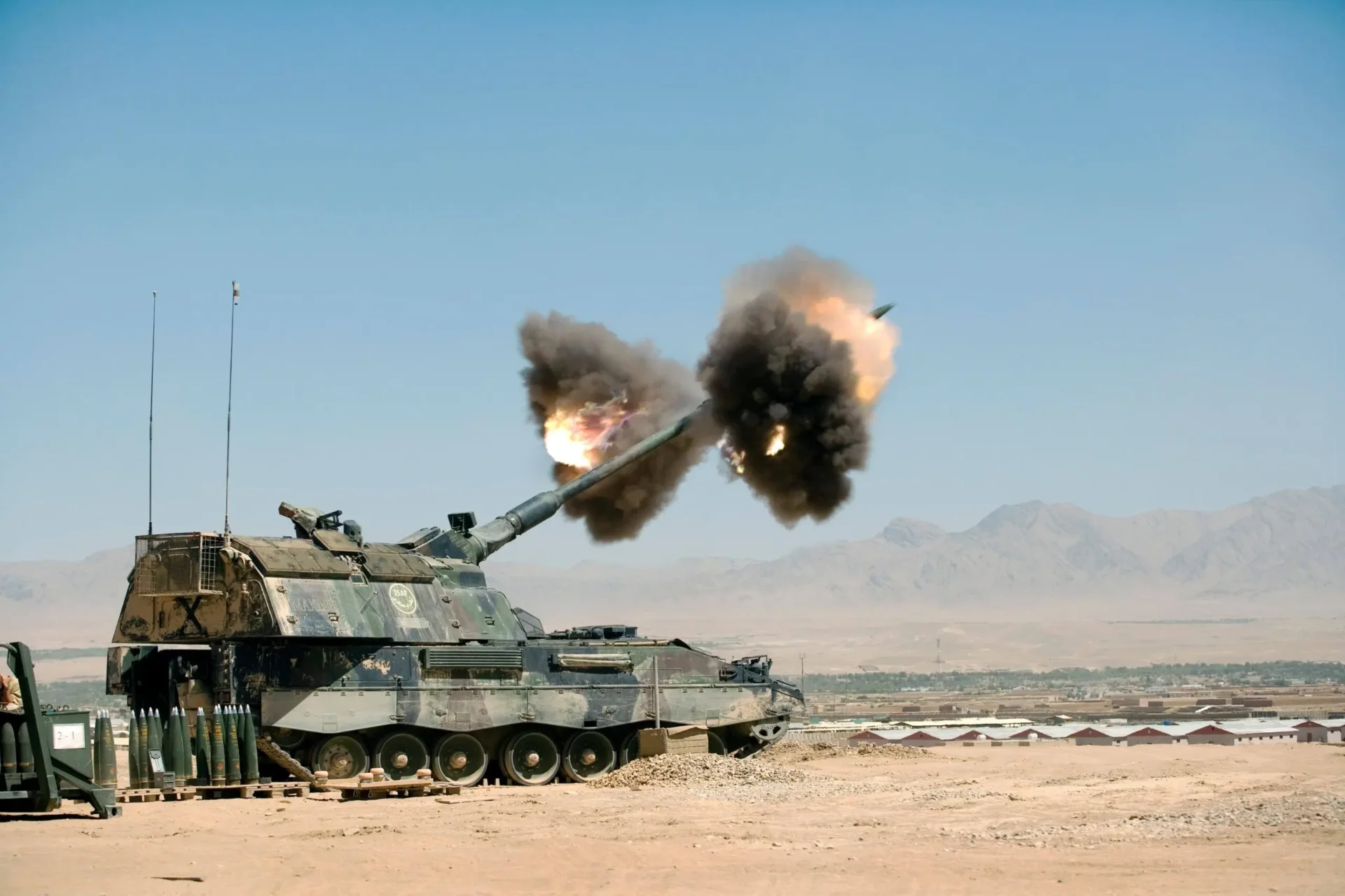 pzh 2000