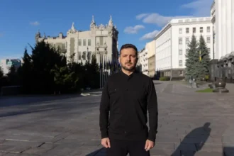 Διάγγελμα Ζελένσκι: «Η Ρωσία φοβάται τους πυραύλους Tomahawk» Φεύγει λίστα στην Γαλλία