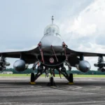 Δίνοντας πνοή στα F-16 Block 30 της ΠΑ: Φορέας APKWS και Test Bed για ελληνικά όπλα με νέους ρόλους