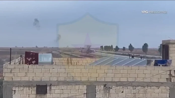 Η Συρία πρόδωσε τους Κούρδους - Κατέρρευσε η συμφωνία SDF παρά την αποχώρηση - Σφοδρές μάχες σε εξέλιξη