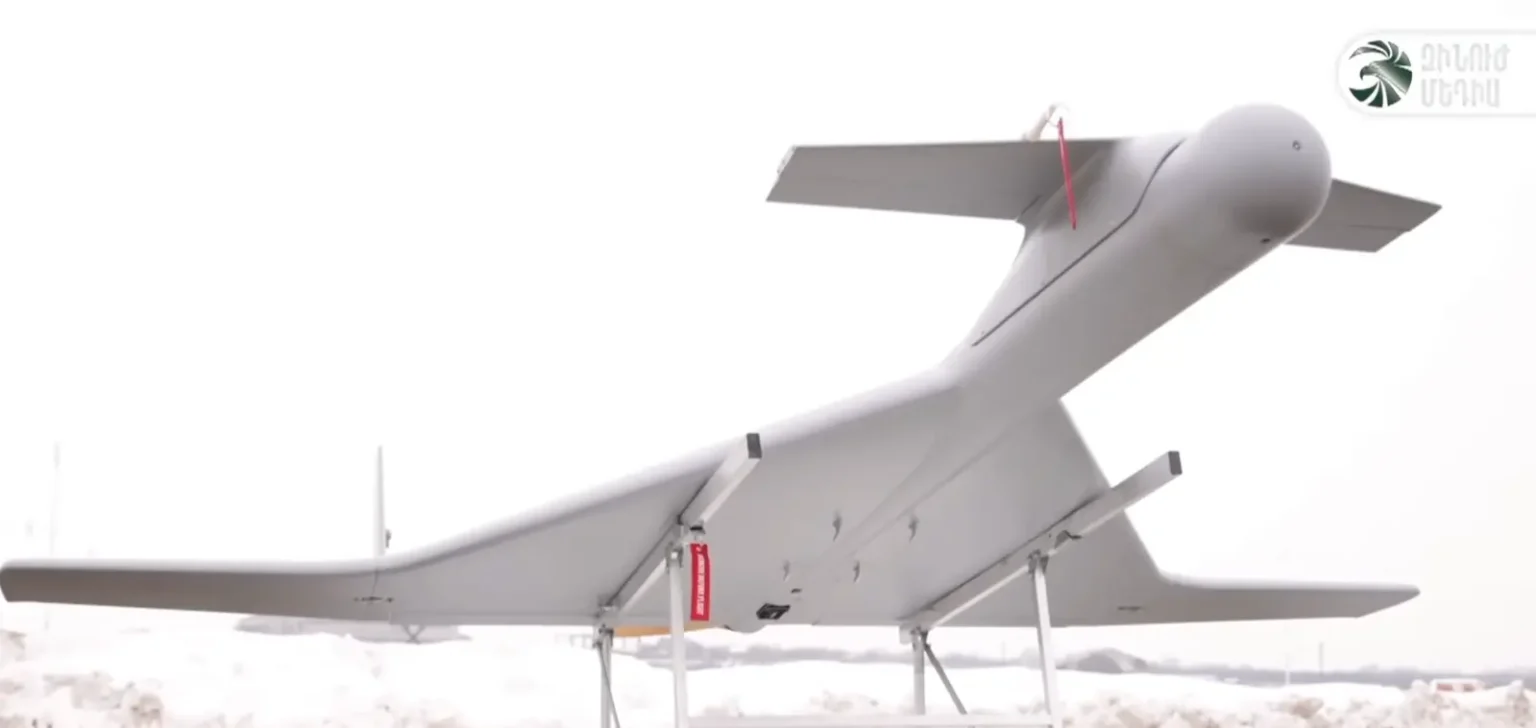 Εγχώριας κατασκευής Αρμένικο UAV καμικάζι - περιφερώμενο πυρομαχικό