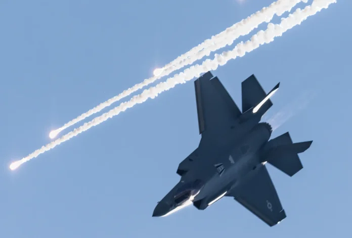 Το F-35 δεν είναι αόρατο και δεν χρειάζεται – Τι είναι το RCS και πώς (ίσως) χτυπήθηκε το stealth μαχητικό στο Ιράν