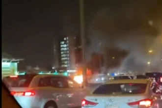 Ισχυρά πλήγματα Ιραν: Σφυροκοπήθηκε η Πρεσβεία των ΗΠΑ στο Ριάντ - Πανικός εξελίξεων - Σύρραξη και στον Λίβανο