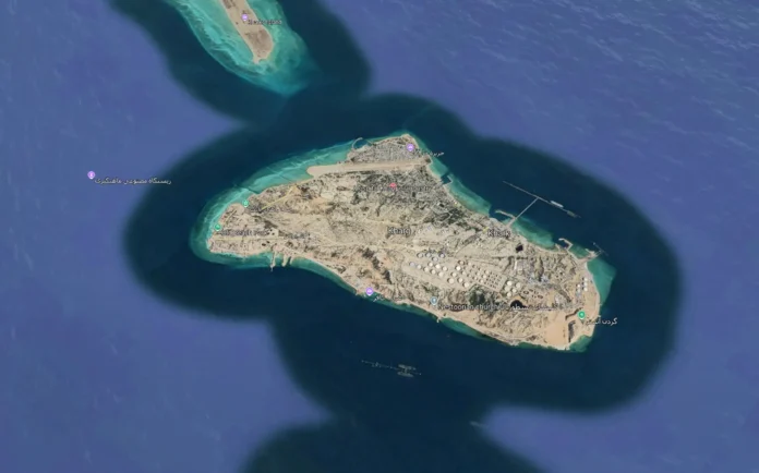 ΕΚΤΑΚΤΟ: Σφοδρό πλήγμα στο στρατηγικό νησί Χαργκ του Ιράν – Η απειλή Τραμπ για τις πετρελαϊκές υποδομές