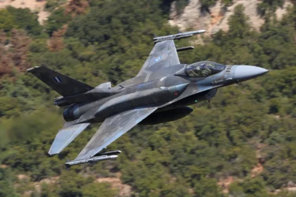 Ενώ τα Τουρκικά Viper αγνοούνται - Παραλαβή του 50ου Ελληνικού F-16V - Ετοιμασίες και για τα Block 50