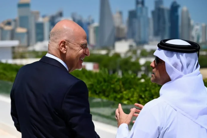 Ο Νίκος Δένδιας οργώνει την Μέση Ανατολή με μπαράζ συναντήσεων σε ΗΑΕ, Κατάρ και Σαουδική Αραβία