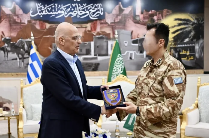 Διθύραμβοι για την ΕΛΔΥΣΑ στη Σαουδική Αραβία - Δένδιας: «Είμαι υπερήφανος» - Ευχαριστίες Σαουδάραβα Πρίγκιπα