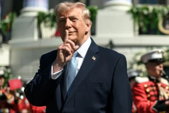 Ο Τραμπ ανακοινώνει ναυτικό αποκλεισμό μετά το ναυάγιο των διαπραγματεύσεων με Ιράν - «Τα θέλω όλα»