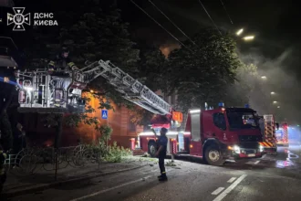 Μπαράζ ρωσικών βαλλιστικών πυραύλων συγκλονίζει το Κίεβο στην ισχυρότερη επίθεση του πολέμου εδώ και 4 χρόνια