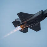 Πλήγματα σε F-35 ισχυρίζεται το Ιράν - Βρέχει πυραύλους στη Μέση Ανατολή