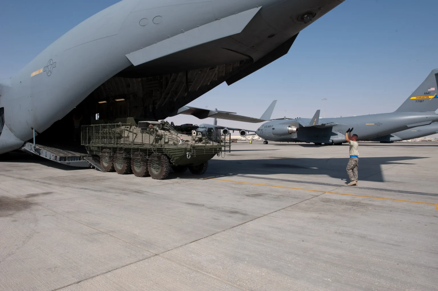 Stryker από EDA: Προσεκτική ματιά από ΓΕΣ – Η Ψευδαίσθηση του «Τζάμπα» και η σύγκριση με τα PATRIA 6X6