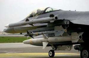 AGM-88 HARM – οπλισμός αεροσκαφών
