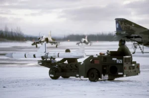 AIM-7 Sparrow – οπλισμός αεροσκαφών