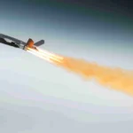 Το μη επανδρωμένο μαχητικό Airbus U740 Valkyrie εκτοξεύεται με πυραυλικό ενισχυτή κατά την πρώτη του πτήση στην Ευρώπη
