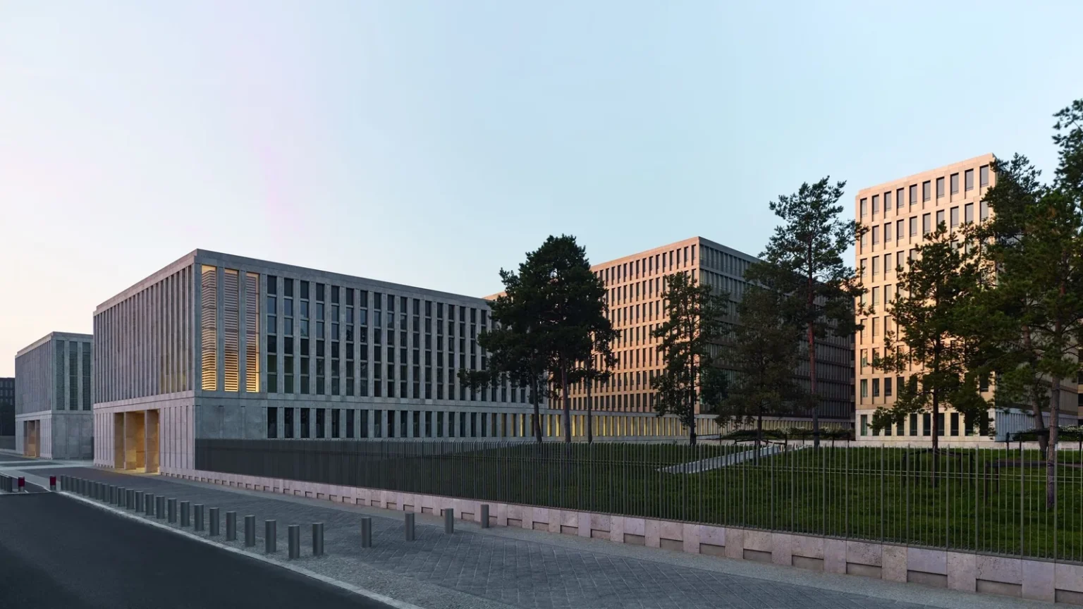 Το κεντρικό κτίριο της γερμανικής Ομοσπονδιακής Υπηρεσίας Πληροφοριών (BND) στην Chausseestraße του Βερολίνου