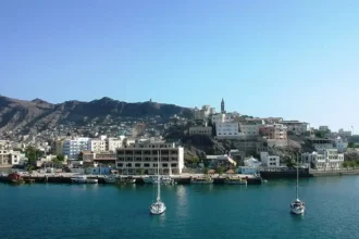 Χούθι Άντεν Μπαντρ