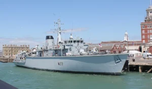 Ναρκοθηρευτικό κλάσης Hunt (HMS Brocklesby του Βρετανικού Ναυτικού)