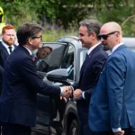 Ο πρωθυπουργός Κυριάκος Μητσοτάκης κατά την άφιξή του σε σύνοδο κορυφής του ΝΑΤΟ