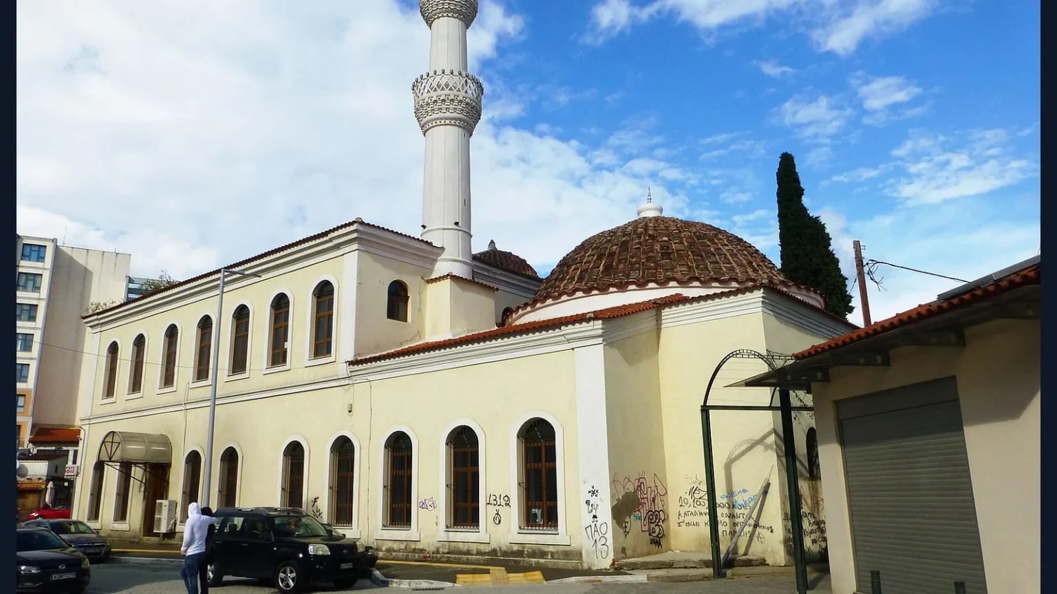 Το Γενί Τζαμί στο κέντρο της Κομοτηνής