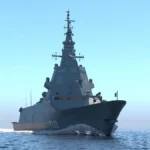 Ψηφιακή απεικόνιση φρεγάτας F110 στη θάλασσα