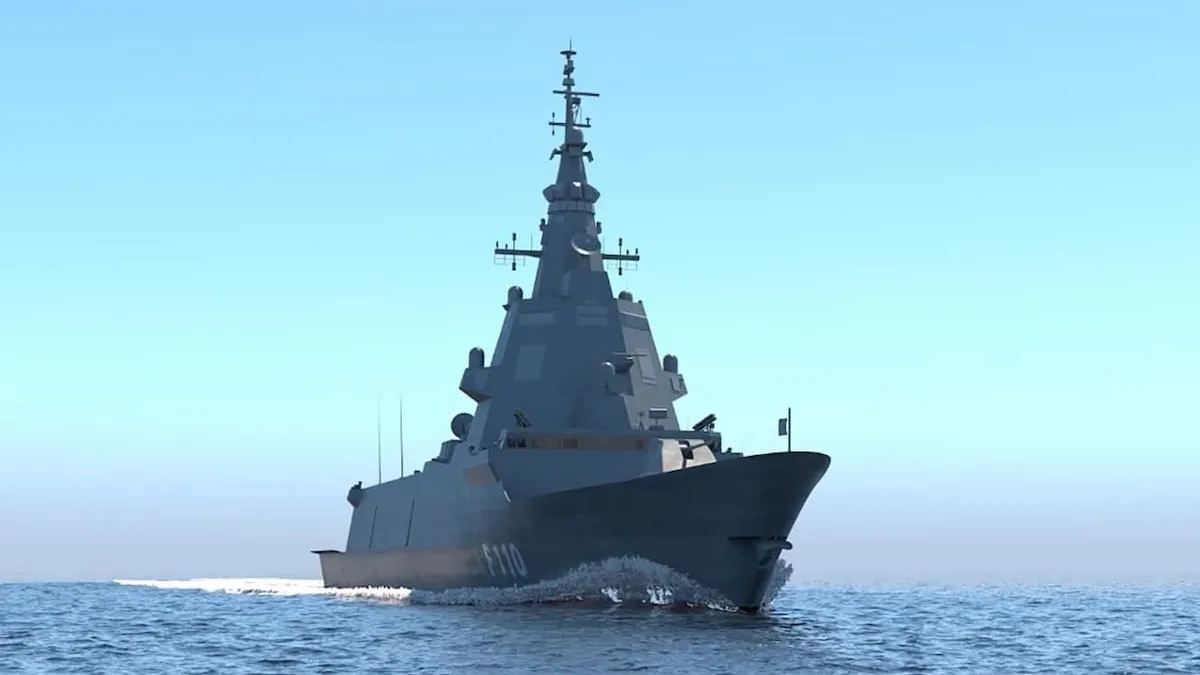 Ψηφιακή απεικόνιση φρεγάτας F110 στη θάλασσα
