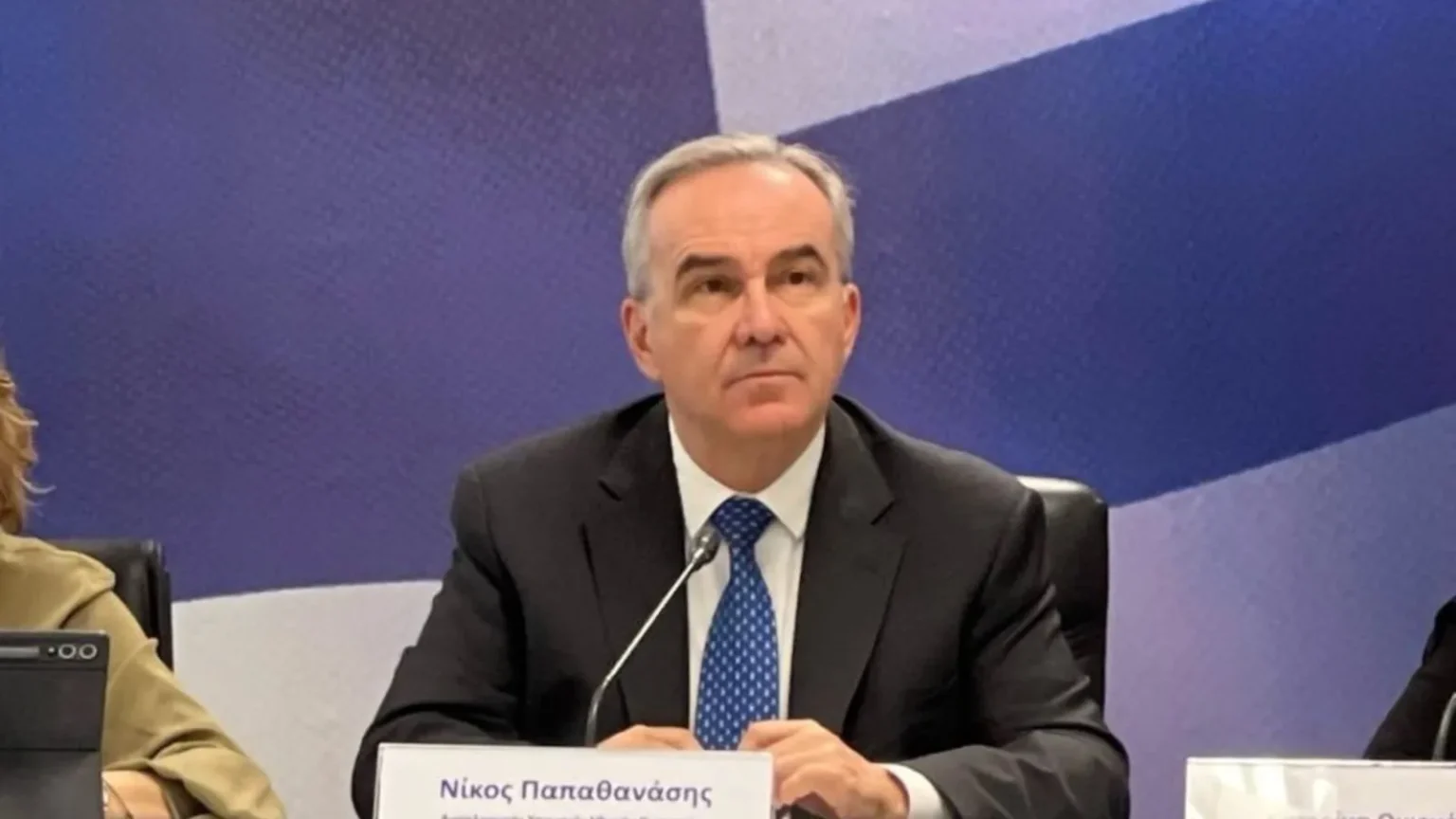 Ο αναπληρωτής υπουργός Εθνικής Οικονομίας και Οικονομικών Νίκος Παπαθανάσης