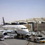 Σαουδική Αραβία: Τρεις νεκροί και 36 τραυματίες από επιθέσεις των Χούθι στα αεροδρόμια του Ριάντ και της Άμπχα