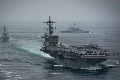 Οι ΗΠΑ στέλνουν το USS Theodore Roosevelt στην περιοχή - Ραγδαίες εξελίξεις και δηλώσεις για το Ιράν εντός 24 ωρών